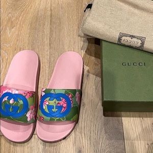 Gucci x Ken Scott Pursuit Floral Slide Sandals